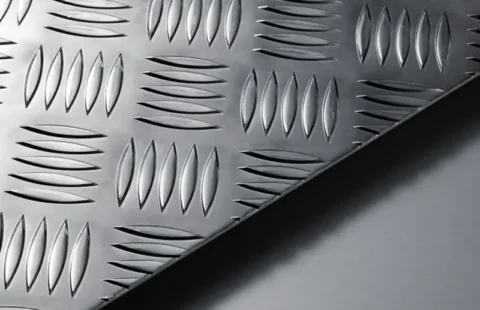 Placa de Aluminio Acanalada de China