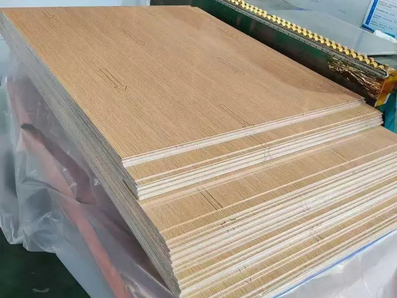 Láminas de Aluminio Recubiertas Color Madera