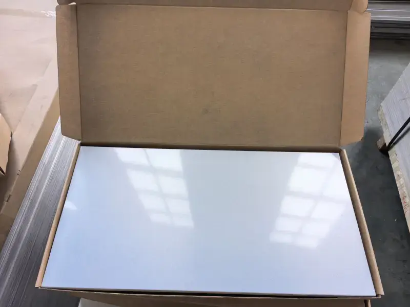 Superficie brillante de aluminio A4 sublimable