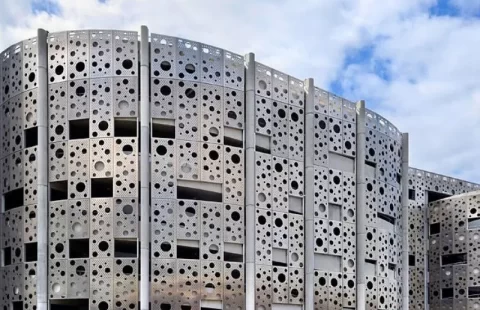 Paneles de Aluminio Perforado Decorativo para Edificios