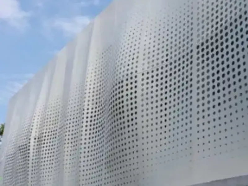 Paneles de Aluminio Perforado para Revestimiento de Fachadas