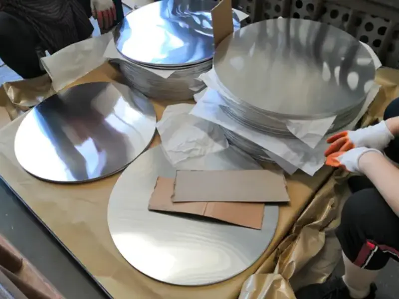 Disco de Aluminio para la Fabricación de Utensilios de Cocina