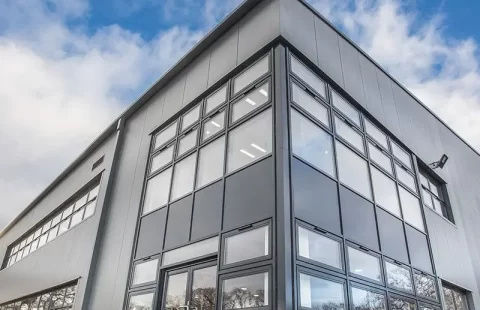 Paneles de Aluminio Perforado Decorativo para Edificios