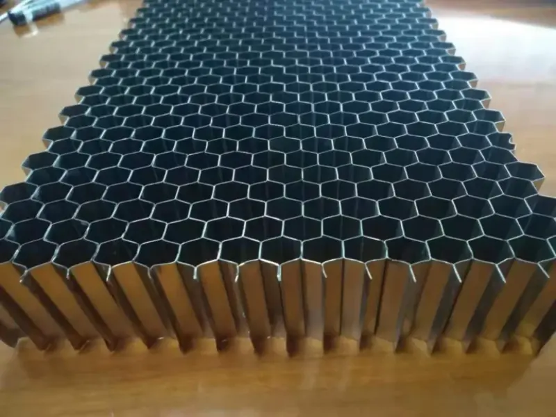 Núcleo de nido de abeja industrial