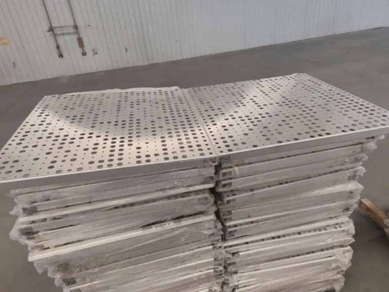 Techo de Aluminio Perforado
