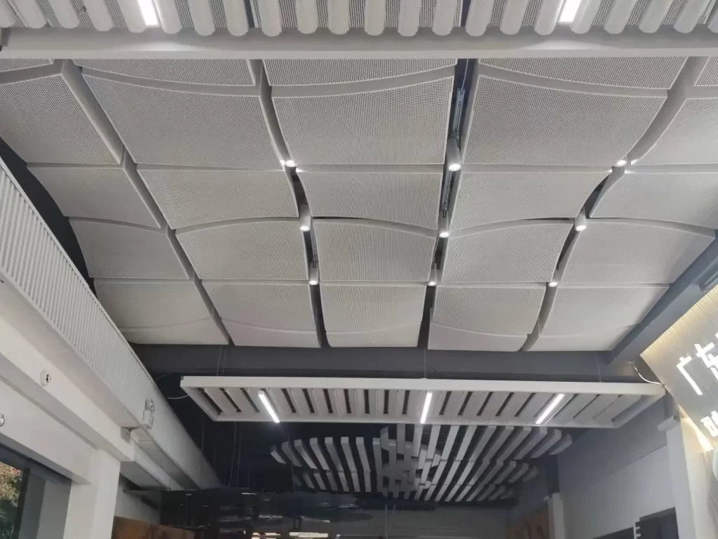 Paneles de Revestimiento de Aluminio