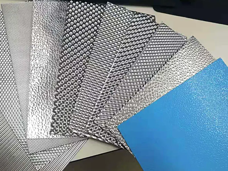 Chapa de aluminio estuco